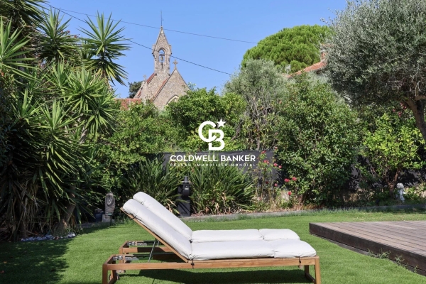 Maison de luxe à vendre à Hyères, 1 575 000 €, Photo 2