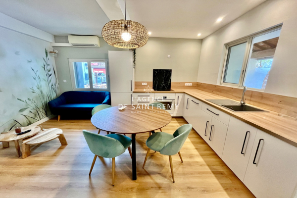 Appartement de luxe à vendre à Saint-Rémy-de-Provence, 315 000 €, Photo 3