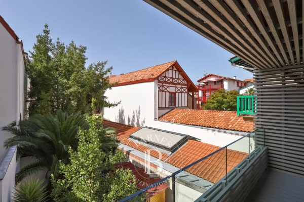 Luxury Apartment for sale in Saint-Jean-de-Luz, 1 290 000 €, Photo 3