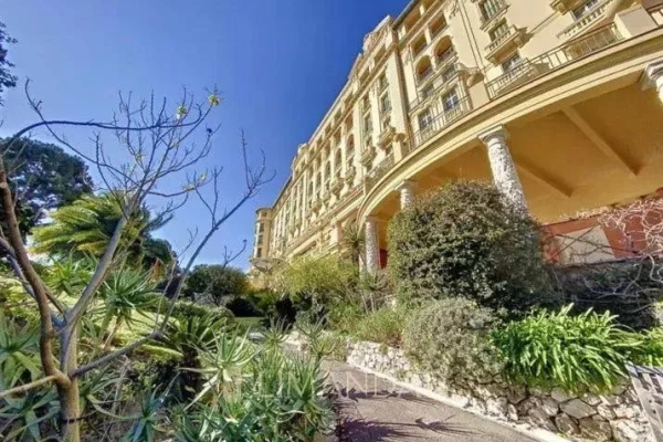 Appartement de luxe à vendre à Menton, 840 000 €, Photo 3