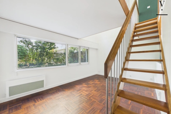 Luxury Apartment for sale in Paris 3ème, 722 800 €, Photo 3