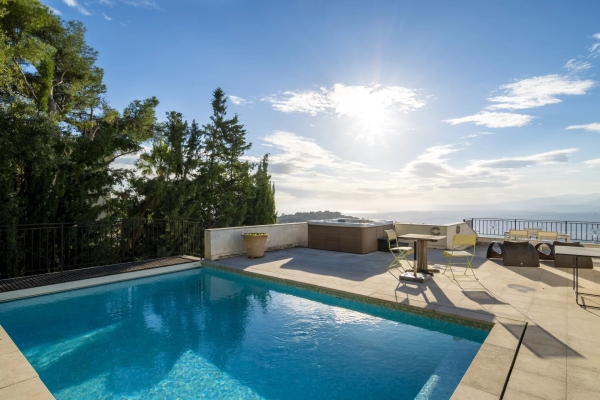 Maison de luxe à vendre à Nice, 1 680 000 €, Photo 3