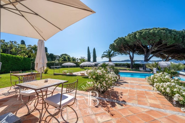 Luxury House for sale in Grimaud, 6 600 000 €, Photo 3