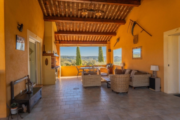 Maison de luxe à vendre à Lorgues, 1 080 000 €, Photo 3