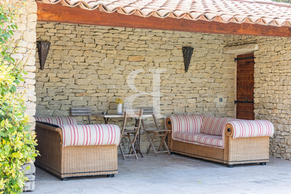 Luxury House for sale in Gordes, 1 190 000 €, Photo 4