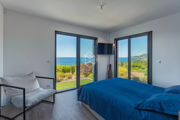 Luxury House for sale in Carqueiranne, 1 899 000 €, Photo 5