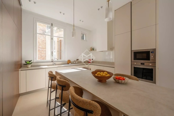 Luxury Apartment for sale in Paris 8ème, 5 900 000 €, Photo 6