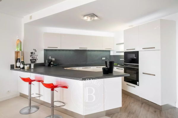 Maison de luxe à vendre à Mandelieu-la-Napoule, 1 990 000 €, Photo 6