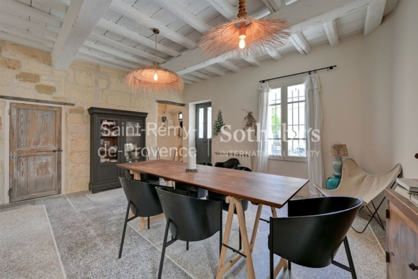 Maison de luxe à vendre à Arles, 450 000 €, Photo 7