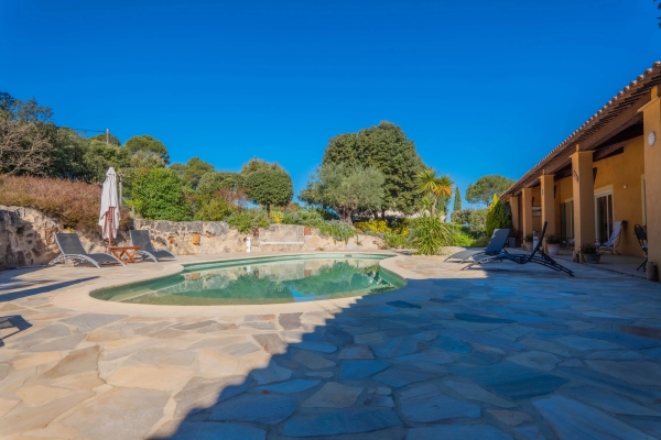 Maison de luxe à vendre à Lorgues, 1 080 000 €, Photo 7