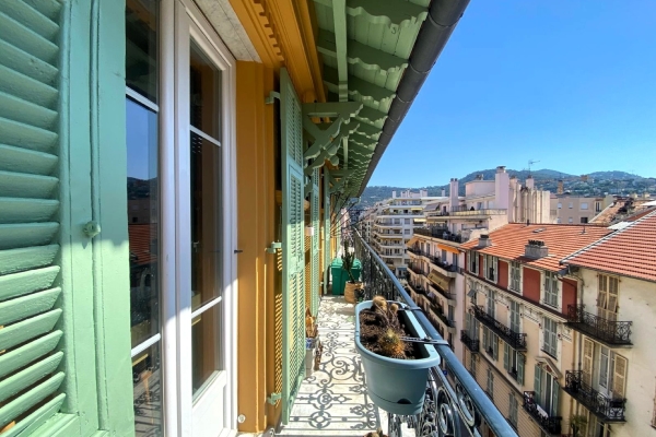 Luxury Apartment for sale in Nice, 435 000 €, Photo 1