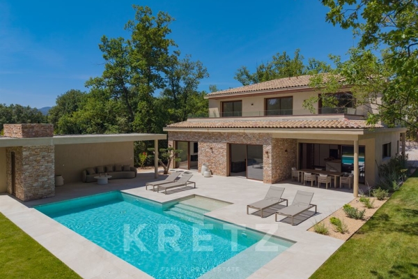 Luxury House for sale in Tourrettes, 3 600 000 €, Photo 1