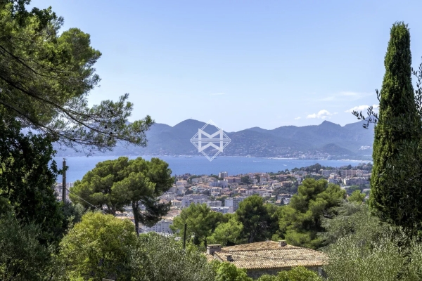 Luxury House for sale in Cannes, 3 900 000 €, Photo 1