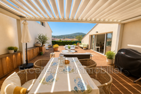 Luxury Apartment for sale in Sainte-Maxime, 1 490 000 €, Photo 1