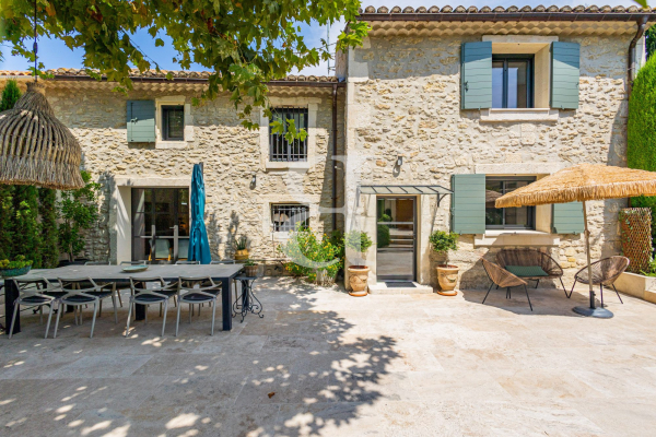 Luxury House for sale in Saint-Rémy-de-Provence, 1 670 000 €, Photo 1