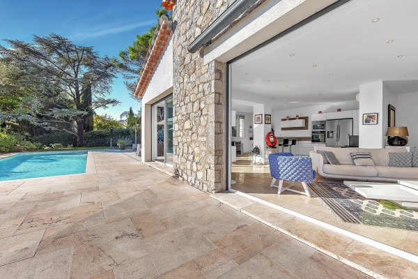 Maison de luxe à vendre à Mandelieu-la-Napoule, 1 595 000 €, Photo 1