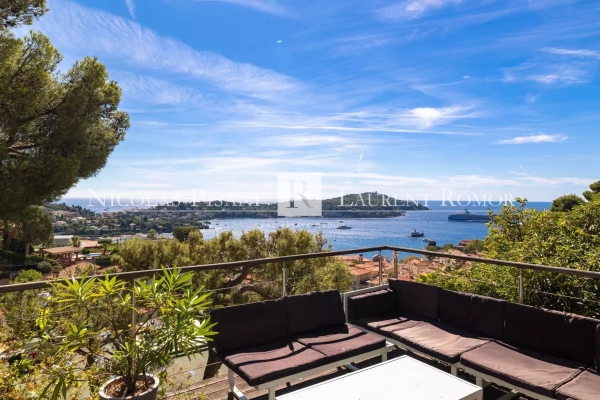 Luxury House for sale in Villefranche-sur-Mer, 2 210 000 €