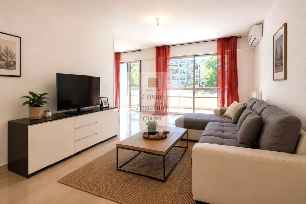 Appartement de luxe à vendre à Cannes, 300 000 €, Photo 1