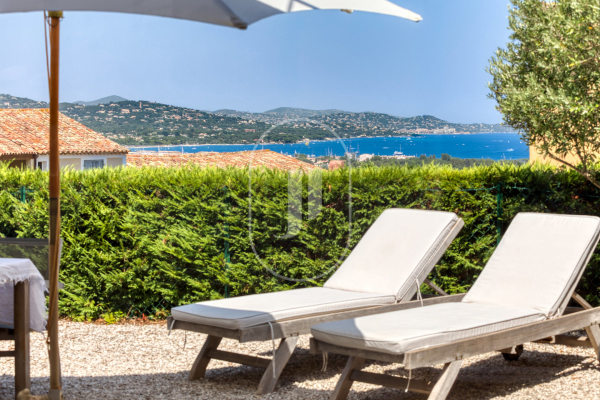 Appartement de luxe à vendre à Cogolin, 485 000 €, Photo 1