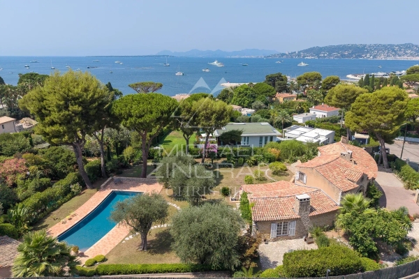 Luxury House for sale in Antibes, 13 800 000 €, Photo 2