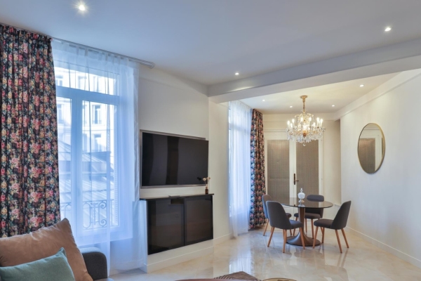 Appartement de luxe à vendre à Nice, 550 000 €, Photo 2