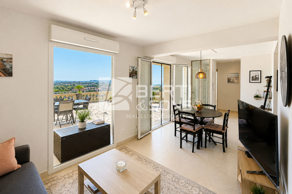 Appartement de luxe à vendre à Mandelieu-la-Napoule, 499 000 €, Photo 2