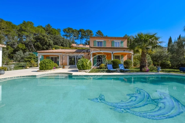 Luxury House for sale in Flayosc, 740 000 €, Photo 2