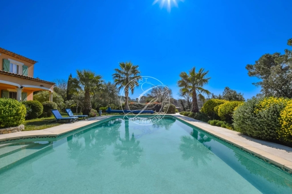Luxury House for sale in Flayosc, 740 000 €, Photo 3