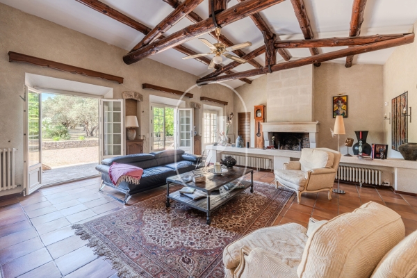 Maison de luxe à vendre à Saint-Rémy-de-Provence, 2 990 000 €, Photo 4