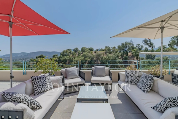 Appartement de luxe à vendre à Mandelieu-la-Napoule, 795 000 €, Photo 4