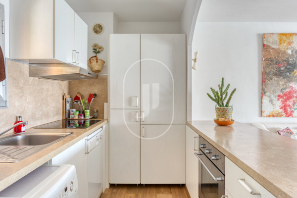 Luxury Apartment for sale in Cogolin, 485 000 €, Photo 5