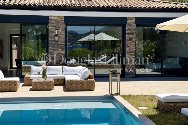 Maison de luxe à vendre à Saint-Tropez, 3 750 000 €, Photo 6
