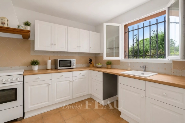 Maison de luxe à vendre à Ramatuelle, 2 100 000 €, Photo 7