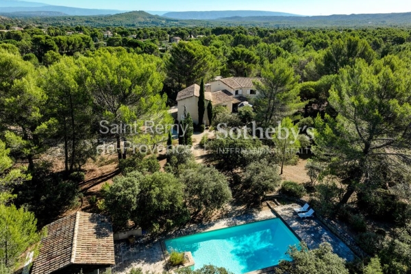 Maison de luxe à vendre à Eygalières, 3 536 000 €, Photo 1