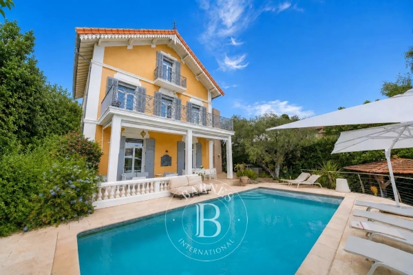 Luxury House for sale in Cannes, 2 900 000 €, Photo 1