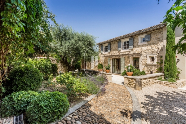 Maison de luxe à vendre à Maubec, 1 895 000 €, Photo 1