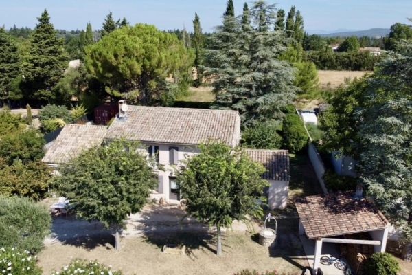 Maison de luxe à vendre à L Isle-sur-La-Sorgue, 840 000 €, Photo 1