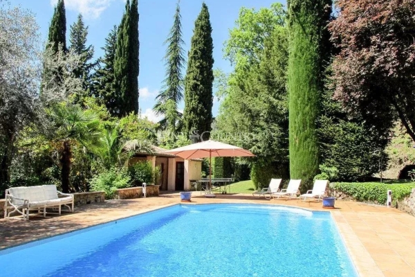 Maison de luxe à vendre à Grasse, 1 860 000 €, Photo 2