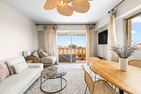 Appartement de luxe à vendre à Nice, 448 000 €, Photo 2