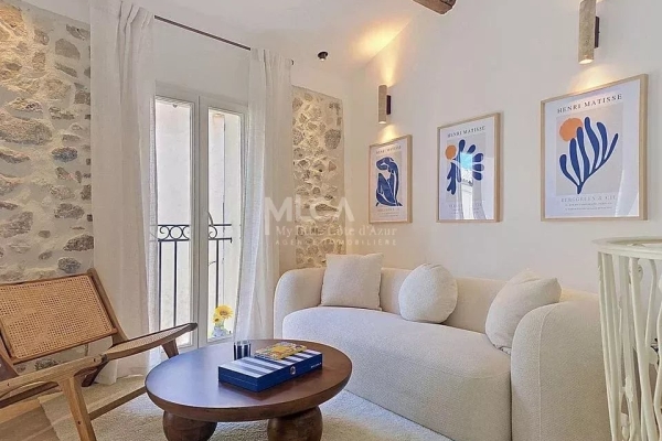 Maison de luxe à vendre à Antibes, 1 299 000 €, Photo 2