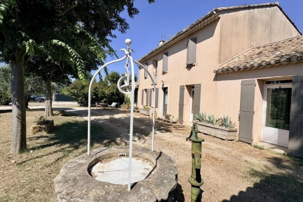 Maison de luxe à vendre à L Isle-sur-La-Sorgue, 840 000 €, Photo 2