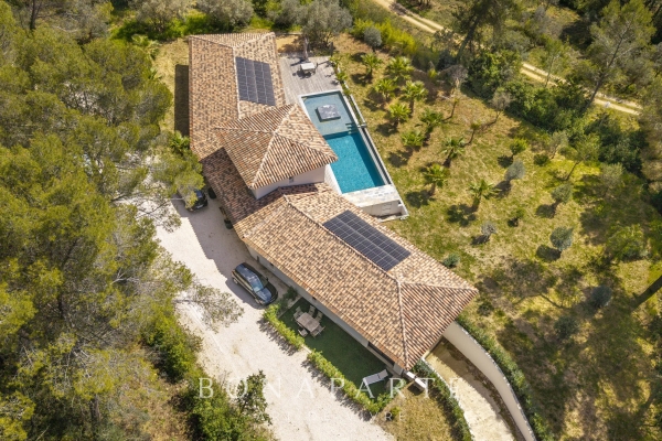 Maison de luxe à vendre à Draguignan, 1 190 000 €, Photo 3