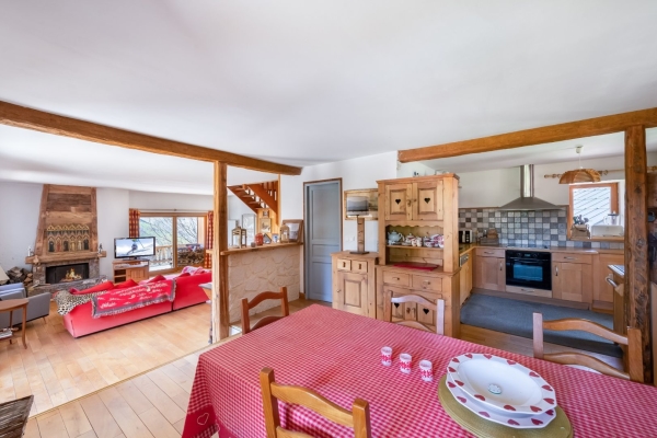 Maison de luxe à vendre à Saint-Martin-de-Belleville, 1 750 000 €, Photo 3
