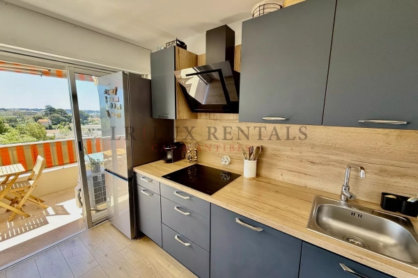Luxury Apartment for sale in Antibes, 336 000 €, Photo 4