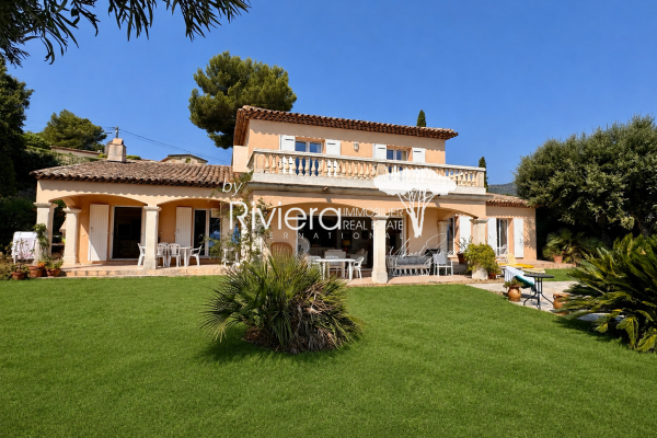 Maison de luxe à vendre à Cavalaire-sur-Mer, 2 685 000 €, Photo 5