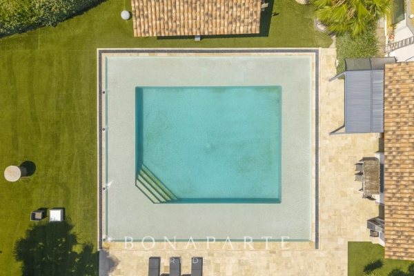 Luxury House for sale in Roquebrune-sur-Argens, 1 390 000 €, Photo 5