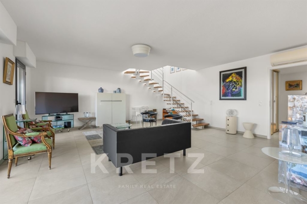 Appartement de luxe à vendre à Saint-Raphaël, 950 000 €, Photo 5