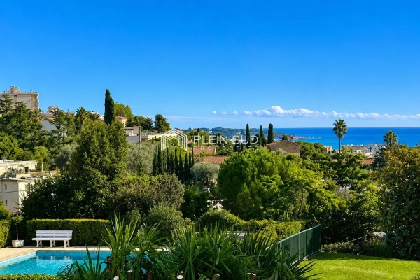 Appartement de luxe à vendre à Antibes, 385 000 €, Photo 1