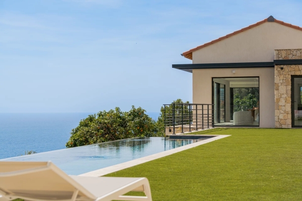 Maison de luxe à louer à Roquebrune-Cap-Martin, 22 000 €, Photo 1
