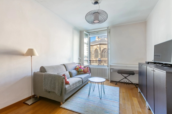 Appartement de luxe à vendre à Paris 10ème, 670 000 €, Photo 1